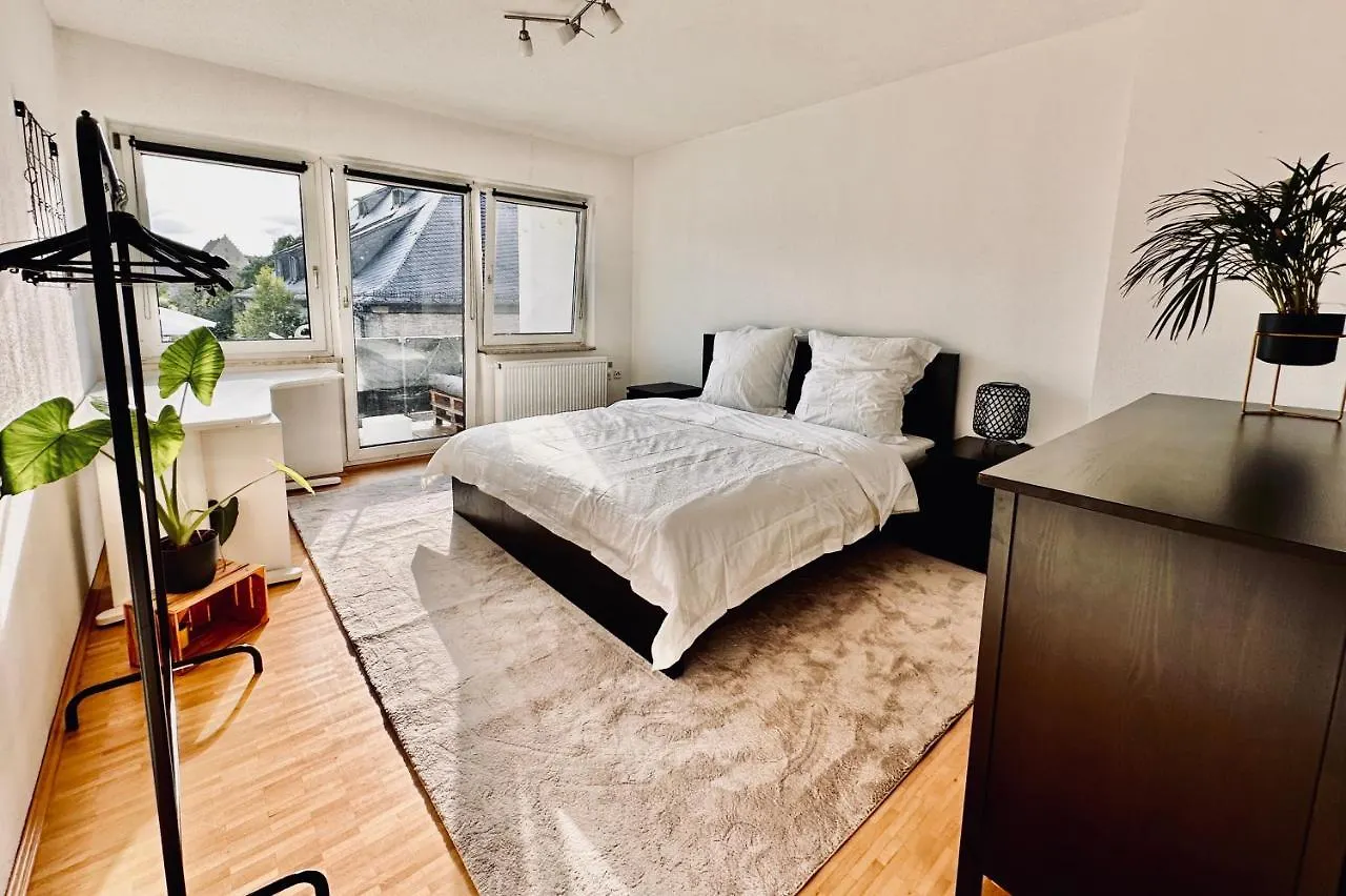 Apartment Stadtmitte, 2 Kingsize-Betten, Kaffe-Flat, Bis Zu 4 Personen, Balkon Wurzburg
