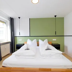 Appartement Grosszuegige Am Stadtrand, Würzburg