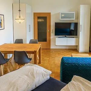 Appartement Charming With Parking Spot, Würzburg